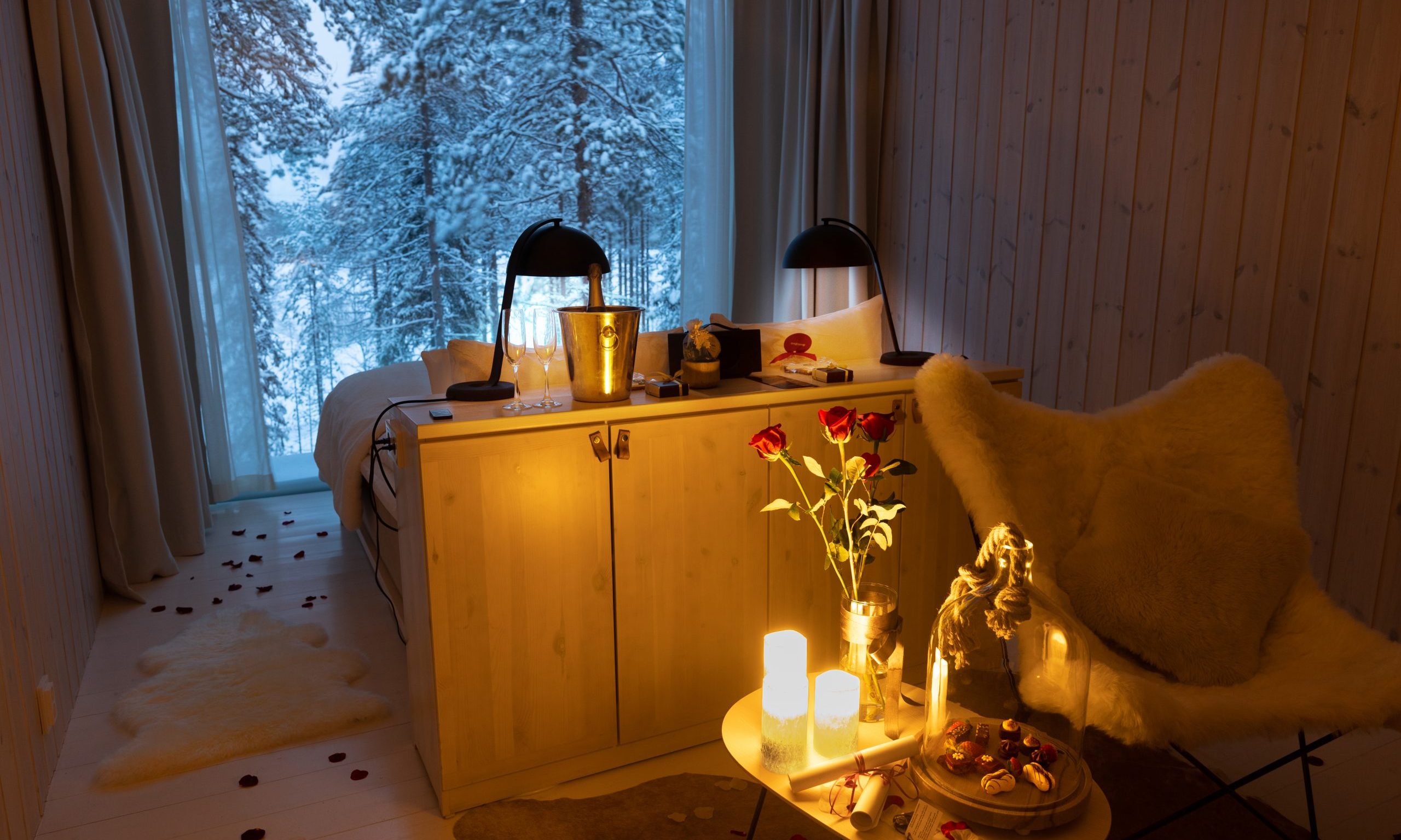 Romantic setting for two to Arctic TreeHouse Hotel suite