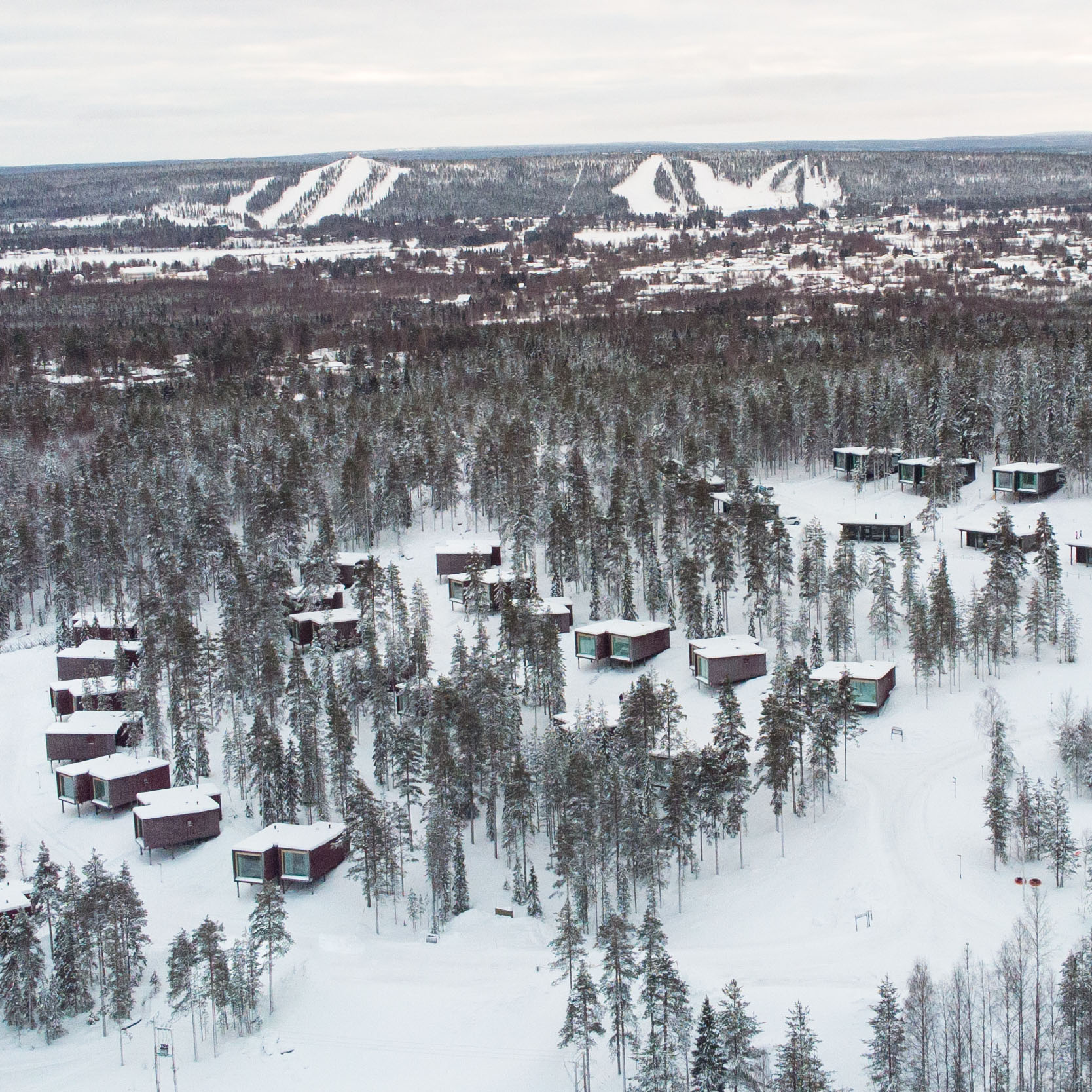 Arctic TreeHouse Hotel is located in beautiful surroundings.